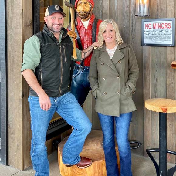 Meet your Posher, Curtis - Picture 1 of 1